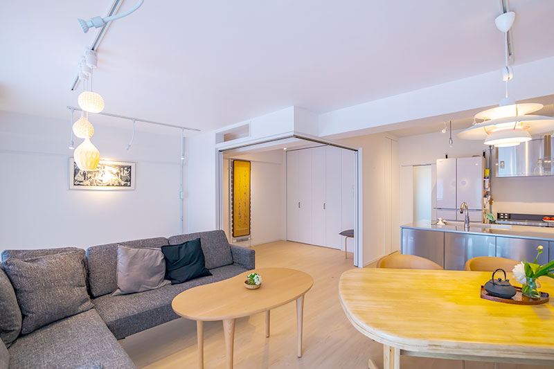 通風口で明かりを取り入れる