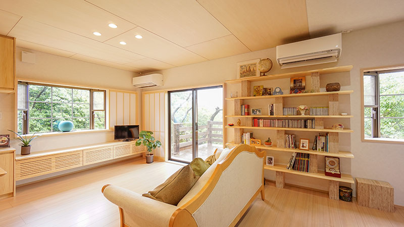 四季を楽しめるリビング